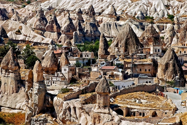 (Turkey) – The Valley of Cappadocia, Göreme Town